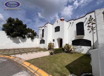 Casa de 4 habitaciones, Toluca · Casa en Renta Fraccionamiento Ex Hacienda San Jose, Toluca