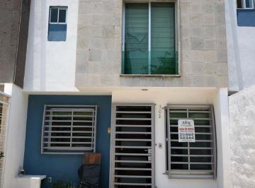 Casa de 3 habitaciones, Zapopan · Casa en Venta en Valdepeñas 3 Recámaras