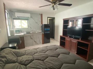 Departamento de 1 habitación, Monterrey · Habitación Confortable con Baño y Entrada Independiente