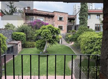 Casa · 739m² · 3 Recámaras · 6 Estacionamientos · Casa en Venta en Fuentes del Pedregal