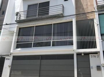 Casa · 450m² · 3 Recámaras · 2 Estacionamientos · Casa en Renta en San Jerónimo