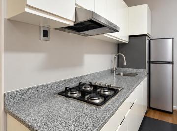 Superficie 50m2
Segundo piso en interior, bien iluminado,
No hay elevador
Servic · Departamento Amueblado en Renta | Roma Norte
