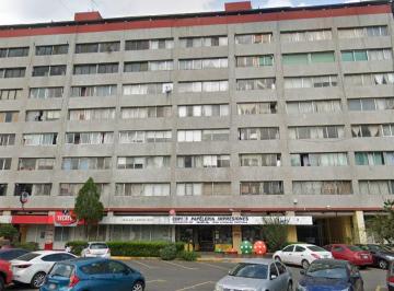 Departamento de 2 habitaciones, Cuauhtémoc · Departamento de Remate en Tlatelolco, Cerca de Plaza Lindavista