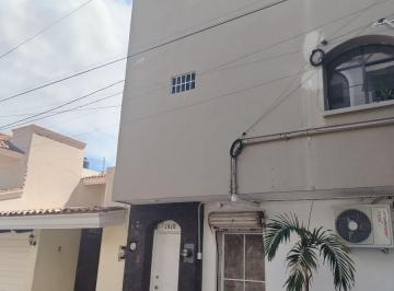 Departamento de 1 habitación, Culiacán · Departamento en Renta en Las Quintas de 70 m² con 1 Recámara