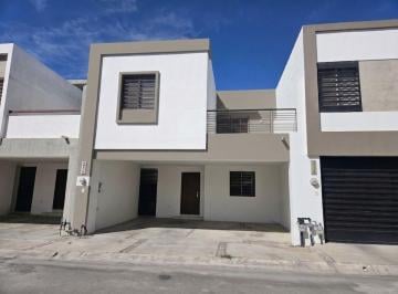 Casa de 3 habitaciones, Apodaca · Se Vende Casa en Almeria 3 Apodaca N. L.