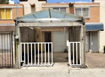 Casa · 55m² · 3 Recámaras · 1 Estacionamiento · Casa Ideal Para Negocio en Los Alamos - Chalco, Edomex