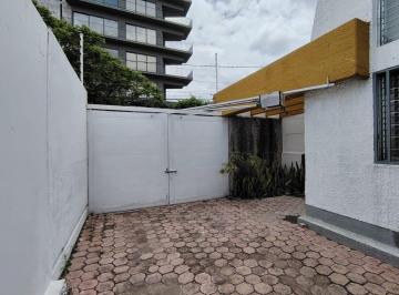Casa de 4 habitaciones, León · Renta de Casa en Jardines del Moral Sobre Av Leon