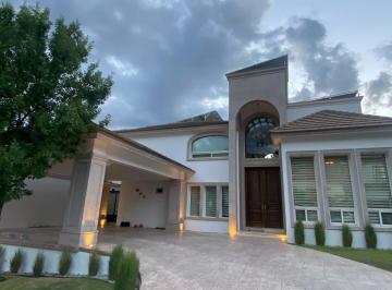 Casa de 3 habitaciones, Monterrey · Majestuosa Casa en El Club de Golf La Herradura