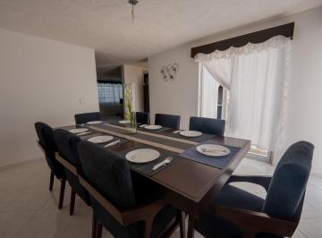 Casa de 3 habitaciones, León · Casa en Real del Bosque, Privada con Acceso Controlado y Cochera Doble