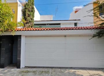 Casa en condominio de 4 habitaciones, Zapopan · Renta Casa en Condominio Seguro