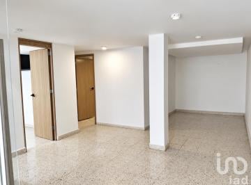 Oficina · 350m² · 9 Recámaras · 4 Estacionamientos · Casa Para Oficinas en Renta en Paseo Colón, Toluca