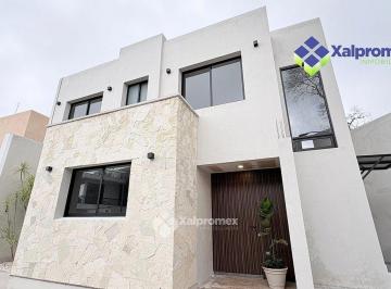 ac33668ec25aaeb250843aa3ff5cfad6c8258e381cd3e94e260263441001f321 · Xalapa Casa en Venta Zona Pedregal Ánimas