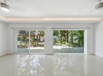 Casa · 204m² · 3 Recámaras · Villa en Venta y Renta en Lagos del Sol