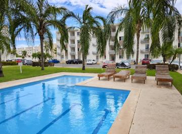 Alberca · Departamento en Renta de 3 Recámaras en Privada con Alberca | Playa del Carmen