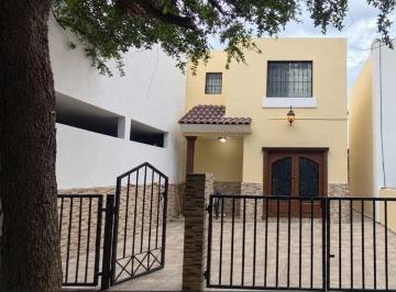 Casa de 2 habitaciones, Apodaca · Casa en Renta en Magnolias, Apodaca, Nuevo León, Zona Apodaca