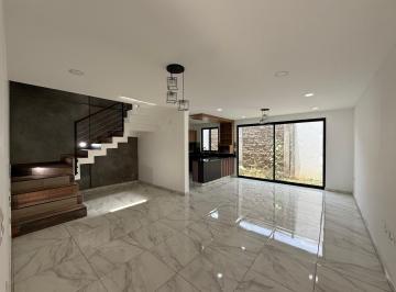 Casa · 193m² · 3 Recámaras · 2 Estacionamientos · Casa en Venta en Parque Real, Cuautlancingo, Puebla