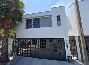 Casa de 3 habitaciones, Monterrey · Venta de Casa P Berlin Cumbres Madeira Monterrey Nuevo Leon