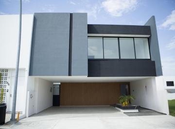 Casa · 269m² · 4 Recámaras · 2 Estacionamientos · Casa en Venta Boca del Río, Lomas del Dorado