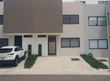 Casa en condominio de 3 habitaciones, El Marqués · Casa Propiedad Bancaria 3 Rec + Sala Tv en Venta en Fraccionamiento Zizana Queretaro, Solo Contado.