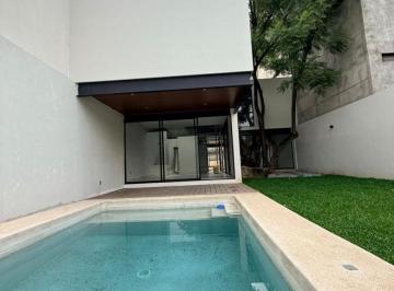 Casa de 4 habitaciones, Cuernavaca · Casa Nueva Cin Alberca en Domingo 10