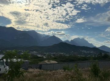 Terreno / Lote , Monterrey · Terreno en Venta con Permiso de Construcción Vigente en Castaños del Vergel