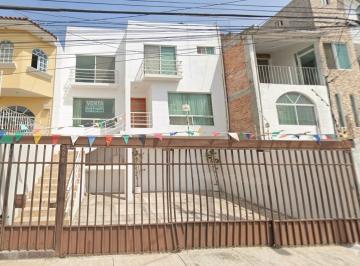 Casa de 4 habitaciones, Corregidora · Venta de Casa en Col El Pueblito Calle Corregidora Edo de Queretaro