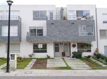Casa de 3 habitaciones, Cuautlancingo · Hermosa Propiedad en Venta en Puebla Fraccionamiento.