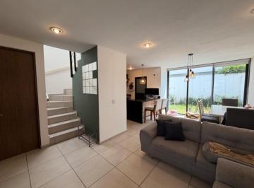 1 · Casa en Venta en Fraccionamiento Aurea - Privada Bari