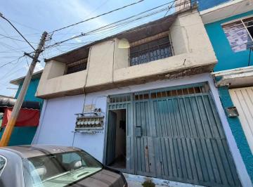 1 · Casa en Lomas de Santa Cruz