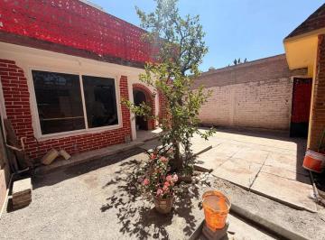 1 · Casa en Venta en San Lorenzo