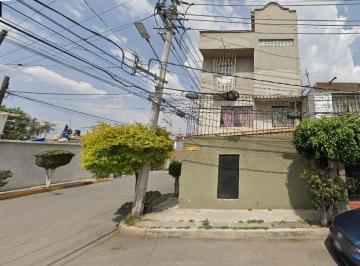 Casa de 3 habitaciones, Texcoco · Casa de Remate en Texcoco, Cerca de Plaza Texcoco