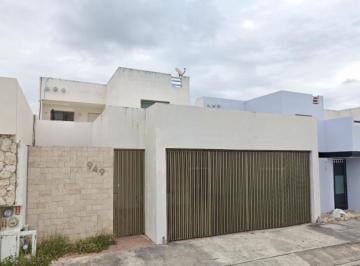 Casa de 3 habitaciones, Mérida · Venta de Casa Fraccionamiento Las Americas Yucatan