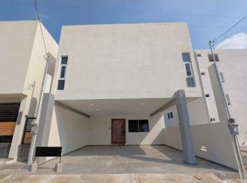 Casa · 180m² · 3 Recámaras · Casa en Jesús Luna Luna