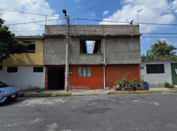 Casa de 7 habitaciones, Chalco · Casa en Venta en Chalco con Gran Potencial de Inversión