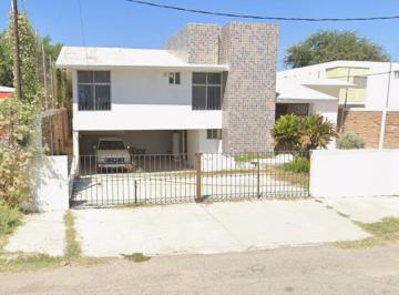 Casa de 6 habitaciones, Piedras Negras · Casa en Venta en Fidel Villareal Piedras Negras