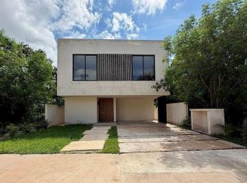 b884bc8933488f60e502b8dbffabb86eb88363d68fe01b6249aae4a9e59b5e8f · Casa en Venta en Club de Golf Provincia, Mérida