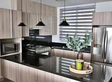 Casa en condominio de 3 habitaciones, Zapopan · Casa en Venta en Condominio en La Colonia en Seattle, Zapopan