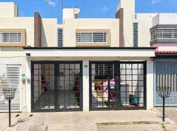 Casa de 3 habitaciones, Corregidora · Oportunidad de Inversión en Querétaro | Pueblito Colonial | Corregidora