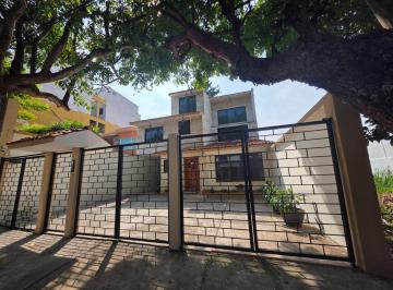 Casa · 262m² · 4 Recámaras · 3 Estacionamientos · Casa en Venta | La Tampiquera