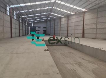 1 · Renta de Bodega, Autopista, Andén, Oficinas Frente a Vw
