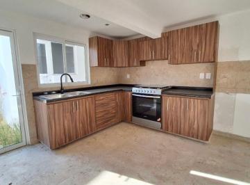 Casa de 3 habitaciones, San Luis Potosí · Casa Amplia Remodelada con 3 Recámaras con Baño en Renta