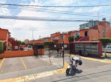Casa de 2 habitaciones, Tlalnepantla de Baz · Casa en Venta en Ahuehuetes, U. H. Valle del Tenayo, Tlalnepantla, Méx.
