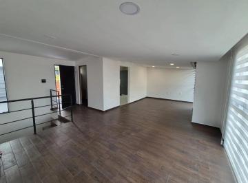 Casa de 3 habitaciones, Tlalnepantla de Baz · Excelente Casa Recién Remodelada en Lomas de Valle Dorado
