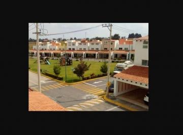 Casa de 3 habitaciones, Metepec · Casa de Remate en San Bartolome Tlaltelulco, Metepec, Cerca de Plaza Galerias Metepec