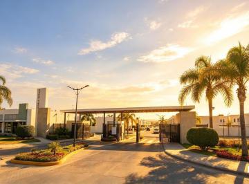 Casa en condominio · 145m² · 3 Recámaras · 2 Estacionamientos · Casa en Venta Al Norte de La Ciudad