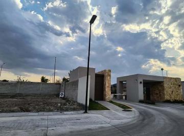 Terreno / Lote , El Marqués · Terreno en Venta en Terrasoles