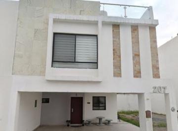Casa en Venta de 4 habitaciones Cerradas de Rinconada · Casa en Venta con Terreno Excendete Rinconada Colonial, Sector Buganbilias