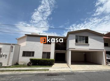 Casa de 3 habitaciones, Guadalupe · Casa en Venta Contry La Silla, Guadalupe, N. L.