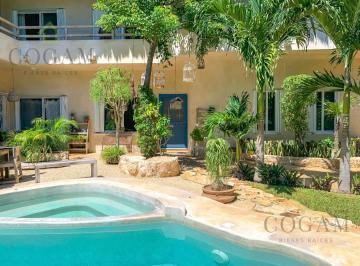 Edificio · 528m² · 5 Recámaras · 4 Estacionamientos · Edificio de Departamentos en Venta en Tulum Centro, Quintana Roo