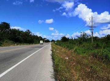 Terreno / Lote · 39137m² · Terreno en Venta en Valladolid Yucatán Sobre Carretera a Temozón con Alta Plusvalía